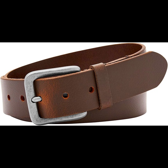 ๐ค FOSSIL Genuine Leather Belt ๐ค - Picture 1 of 4